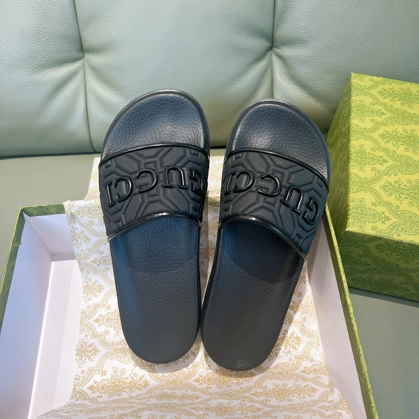 Men's Men's Shoes 130🐮🐮Gucci Gucci Slippers Gucci 2024 latest beach sandals slippers Original molding double G LOGO Original molding consistent Outsole: Men's Men's Shoes u double-layer outsole Size: 35-46